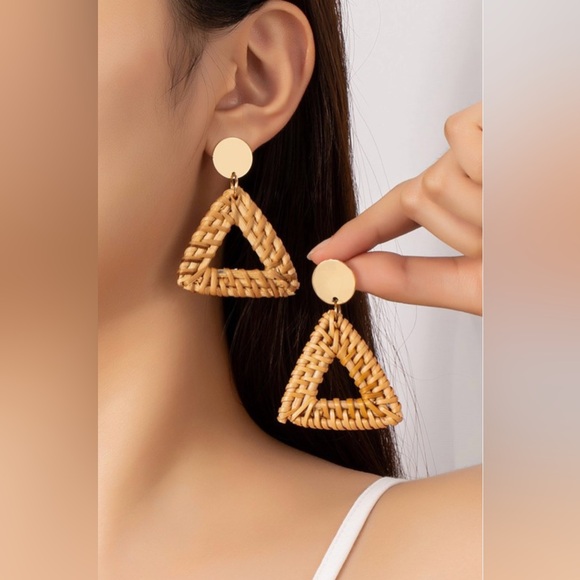 Jewelry - Triangle Woven Rattan Earrings